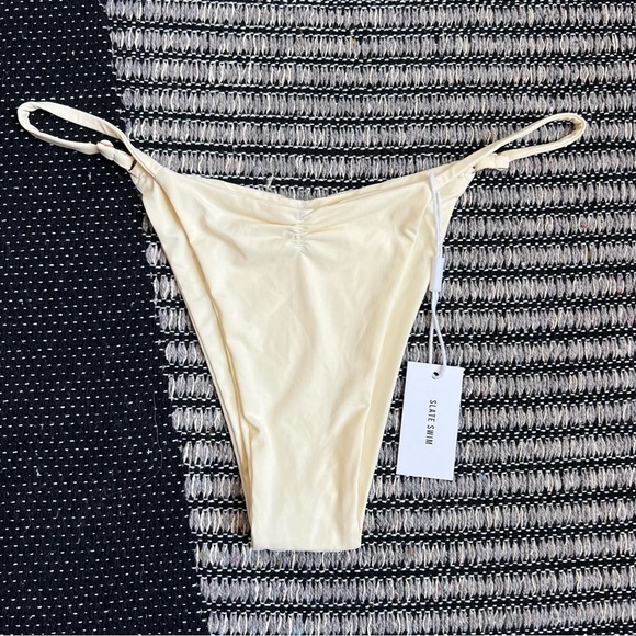 Slate Swim Fox Top + Bottom in Buttercream - Picture 11 of 16